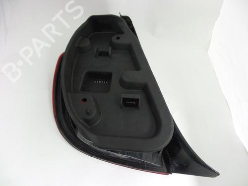 Right taillight CITROËN C5 I (DC_) 2.0 HDi (DCRHZB, DCRHZE) | BP22456736C35 