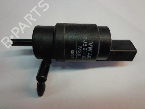 Used Washer pump Washer pump SKODA OCTAVIA I (1U2) 2.0 (116 hp) 22470527 22470527