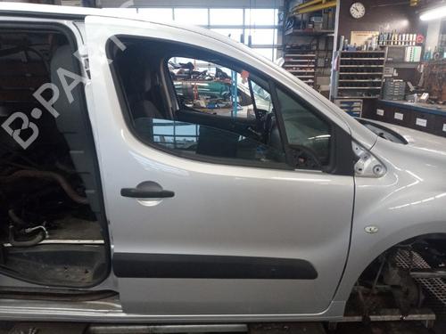 Used Right front door PEUGEOT PARTNER Box Body/MPV 1.6 HDi (90 hp) 31259497