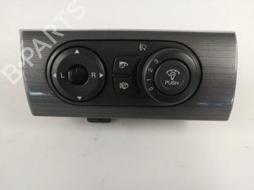 Used Headlight switch CHEVROLET CAPTIVA (C100, C140) 2.0 D 4WD (150 hp) 22466461
