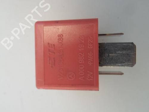 Elektronisk sensor MERCEDES-BENZ C-CLASS T-Model (S205) C 220 BlueTEC / d (205.204) (170 hp) 22484282