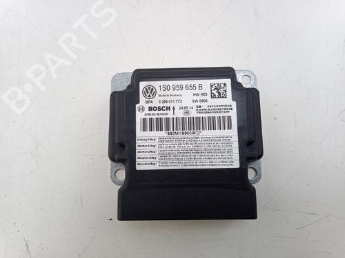 Used ECU airbags VW UP! (121, 122, BL1, BL2, BL3, 123) 1.0 (75 hp) 31027342