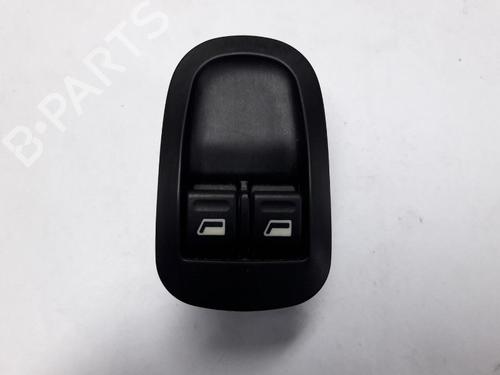 Used Switch PEUGEOT 206 Hatchback (2A/C) 1.4 i (75 hp) 22480267