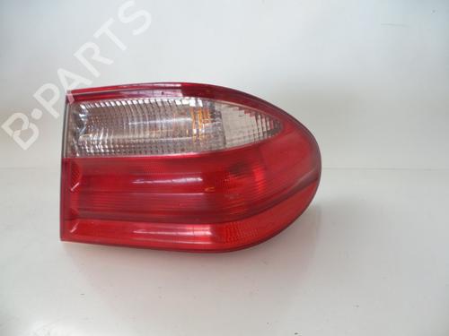 Used Right taillight MERCEDES-BENZ E-CLASS (W210) E 200 Kompressor (210.048) (163 hp) 22474385