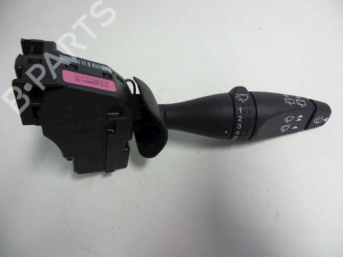 Używane Przełącznik zespolony kolumny kierowniczej FORD MONDEO III Turnier (BWY) 2.0 16V TDDi / TDCi (115 hp) 22455662