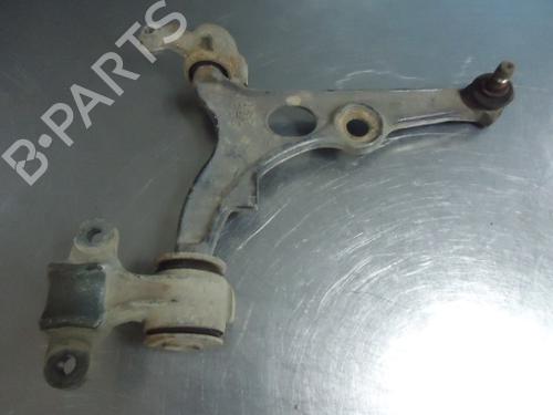 Used Right front suspension arm PEUGEOT EXPERT Van (222) 2.0 HDI (109 hp) 22456166