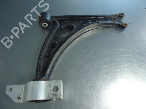 Used Right front suspension arm SEAT TOLEDO III (5P2) 1.9 TDI (105 hp) 22451208