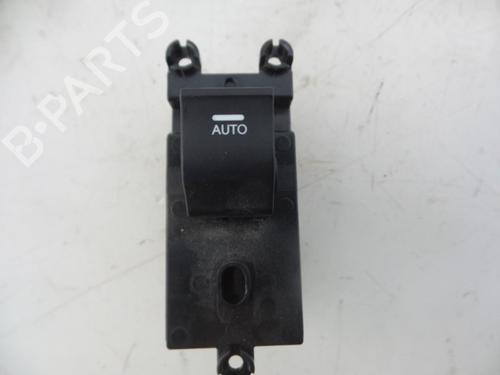 Kombi Kontakt / Stilkkontakt HYUNDAI i40 I CW (VF) 1.7 CRDi (136 hp) 30835069