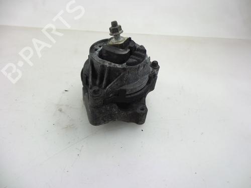 Used Engine mount BMW 1 (F20) 118 i (136 hp) 22487278