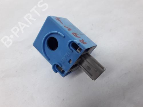 Elektronisk sensor TOYOTA RAV 4 IV (_A4_) 2.0 4WD (ZSA44_, ZSA44R) (151 hp) 22508773