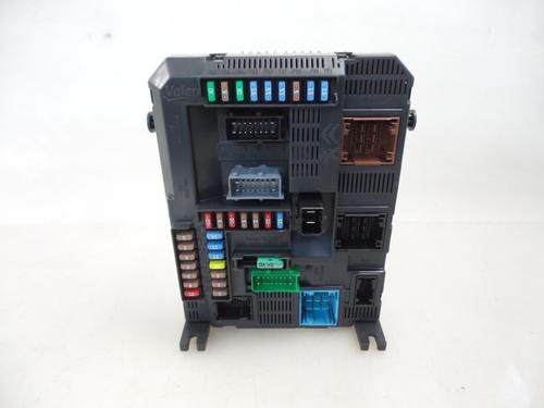 Used Fuse box PEUGEOT 308 II (LB_, LP_, LW_, LH_, L3_) 1.6 BlueHDi 120 (120 hp) 22482362
