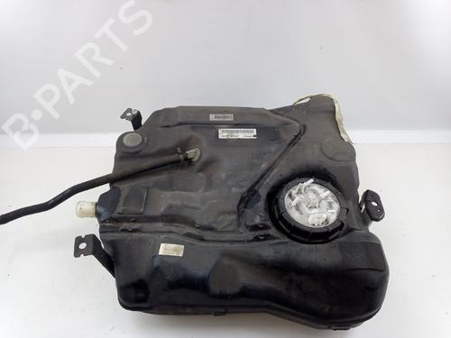 Used Fuel tank VOLVO V40 Hatchback (525) D2 (114 hp) 22496620