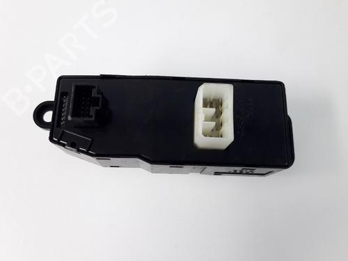Switch HYUNDAI H-1 / STAREX Bus (A1) 2.5 CRDi | BP30820293I30 - Image 2