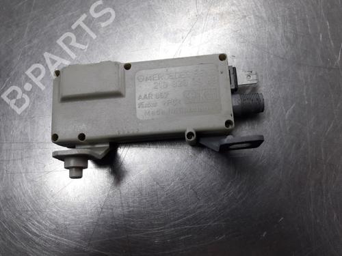 Used Electronic module MERCEDES-BENZ E-CLASS (W210) E 300 Turbo-D (210.025) (177 hp) 22499591