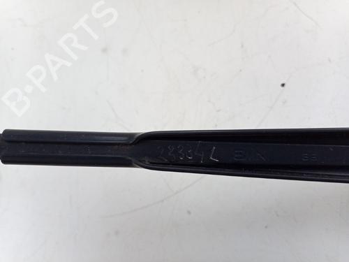 Front windshield wiper arm MITSUBISHI OUTLANDER III (GG_W, GF_W, ZJ, ZL, ZK) 2.0 Hybrid 4WD (GG2W) | BP29283225C143 