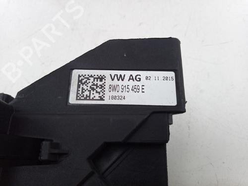 Fuse box AUDI A4 B9 Avant (8W5, 8WD) 2.0 TDI quattro | BP22515223E1 