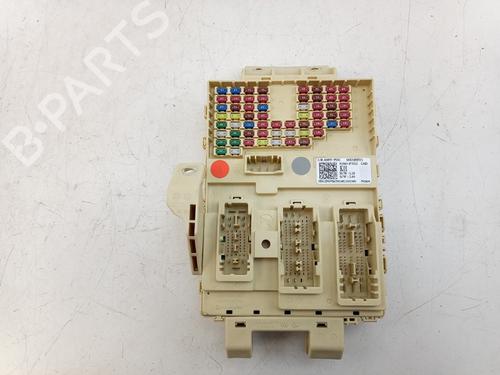 Used Fuse box Fuse box HYUNDAI SANTA FE V (MX5) 1.6 T-GDI PHEV HTRAC (253 hp) 32999095 32999095