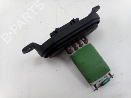 Used Heater resistor VW TRANSPORTER T5 Van (7HA, 7HH, 7EA, 7EH) 2.0 TDI (114 hp) 28196830