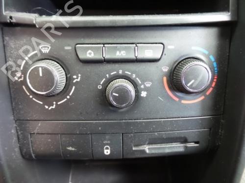 Used Climate control Climate control 22485967 22485967
