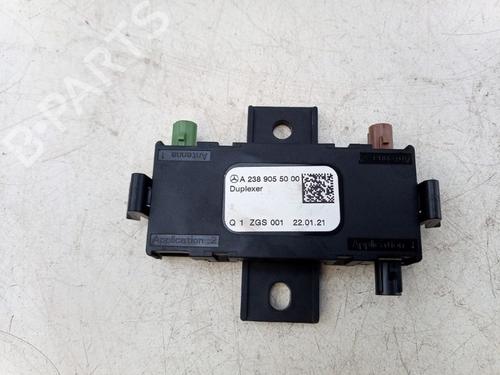 Antena/Base Antena/Base MERCEDES-BENZ C-CLASS T-Model (S205) C 300 e (205.253) (320 hp) 36394024 36394024