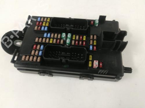 Used Fuse box VOLVO V60 II (225) T8 Plug-in Hybrid AWD (390 hp) 30159811