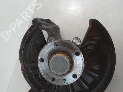 Fusee links achter SKODA SUPERB III (3V3) 1.6 TDI (120 hp) 22485414
