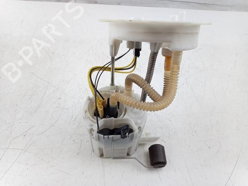 Used Fuel pump BMW 4 Gran Coupe (F36) 420 d (163 hp) 22495936