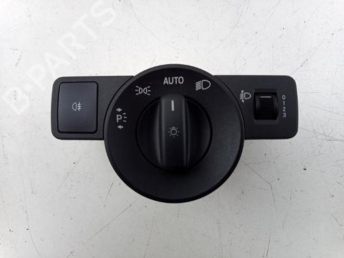 Used Headlight switch MERCEDES-BENZ B-CLASS Sports Tourer (W246, W242) Electric Drive / B 250 e (242.890) (180 hp) 24316493