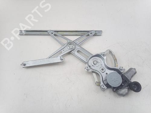 Used Front left window mechanism TOYOTA YARIS (_P13_) 1.5 Hybrid (NHP130_, NHP130) (101 hp) 31259525