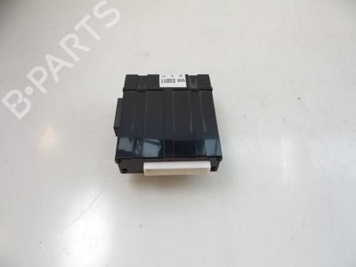 Used Comfort control module HYUNDAI SANTA FÉ I (SM) 2.7 V6 4x4 (173 hp) 30834978
