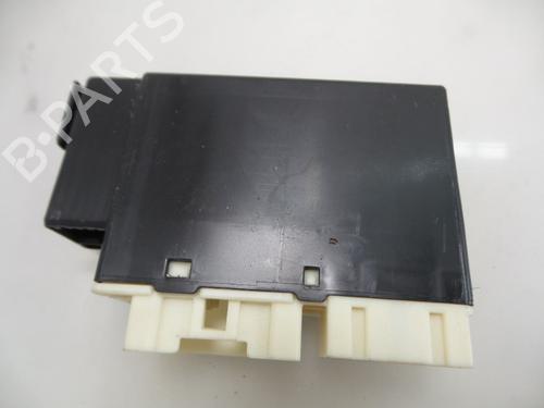 Used Electronic sensor TOYOTA YARIS (_P13_) 1.0 (KSP130_, KSP130) (69 hp) 22479500
