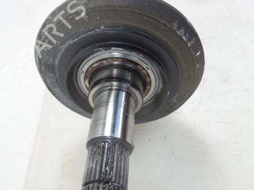 Left rear driveshaft MERCEDES-BENZ C-CLASS (W205) C 220 BlueTEC / d (205.002, 205.004) | BP30820243M40