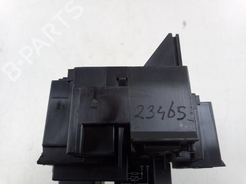 Fuse box MERCEDES-BENZ C-CLASS T-Model (S205) C 180 BlueTEC / d (205.236) | BP30084547E1 