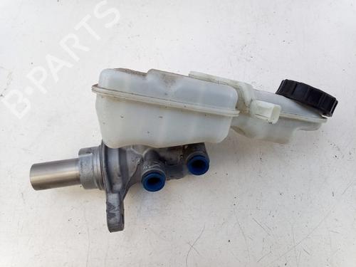 brake-master-cylinder-ford-focus-iii-2010-2011-2012-2013-2014-2015-2016-2017-2018-2019-2020-37701792 main image