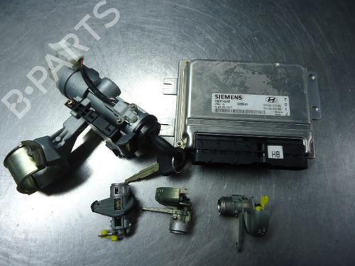 Used Electronic module HYUNDAI ELANTRA III (XD) 2.0 (139 hp) 22455343