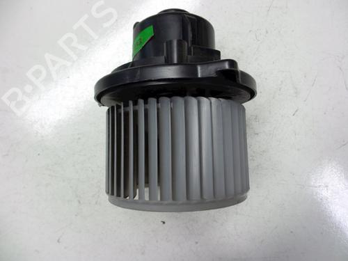 Used Heater blower motor SUZUKI ALTO VI (FF, HA24_) 1.1 (RF410) (63 hp) 22456755