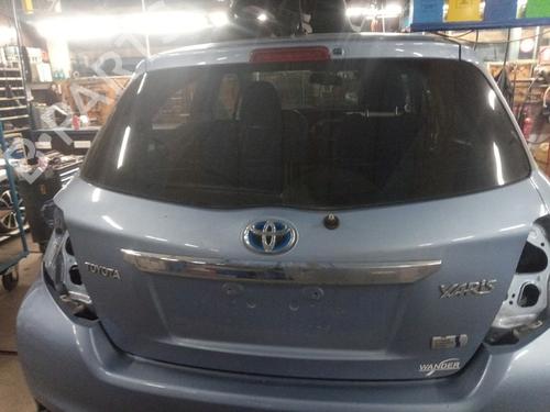 Bagklap CC/Kombi-Coupé TOYOTA YARIS (_P13_) 1.5 Hybrid (NHP130_, NHP130) (101 hp) 31138022