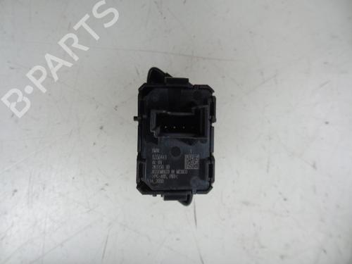 Switch BMW X5 (F15, F85) xDrive 30 d | BP22491100I30 