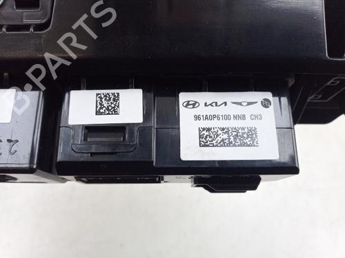 Middle console HYUNDAI SANTA FE V (MX5) 1.6 T-GDI PHEV HTRAC | BP33217898I22  - Image 6