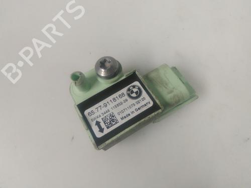 Elektronische module BMW 5 Touring (E61) 520 d (150 hp) 30811239