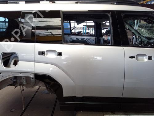 Dør højre bagtil HYUNDAI SANTA FE V (MX5) 1.6 T-GDI PHEV HTRAC (253 hp) 33052446