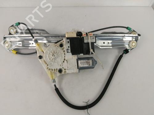 Fensterheber rechts vorne für CITROËN C5 II (RC_) 1.6 HDi (RC8HZB) (109 hp) 33184993