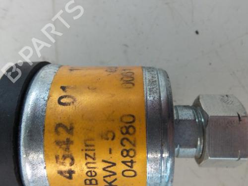 Pompe à carburant TOYOTA AVENSIS Saloon (_T25_) 2.0 D-4D (ADT250_, ADT250R) | BP30835048M76