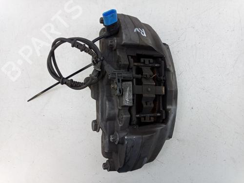 Used Right front brake caliper Right front brake caliper MERCEDES-BENZ C-CLASS (W205) C 300 de (205.013) (306 hp) 34474569 34474569
