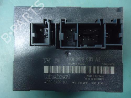 Commande Confort VW GOLF V (1K1) 1.6 (102 hp) 22477900
