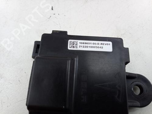 Control unit TESLA MODEL S (5YJS) 60 | BP22741880M11 - Image 4
