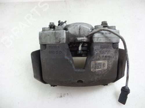 Venstre bremsekaliber foran AUDI A6 C7 (4G2, 4GC) 2.0 TDI (150 hp) 22490267