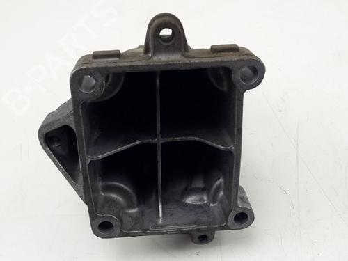 Engine mount MERCEDES-BENZ C-CLASS Coupe (C204) C 180 (204.349) | BP22497428M89 