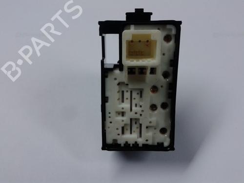 Switch TOYOTA AURIS Estate (_E18_) 1.8 Hybrid (ZWE186_, ZWE186R, ZWE186H) | BP22509690I30