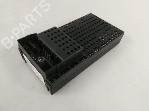 Zekeringkast VOLVO S60 I (384) D5 (163 hp) 22462877